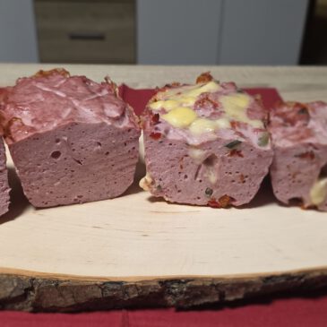 Putenfleischkäse scharf